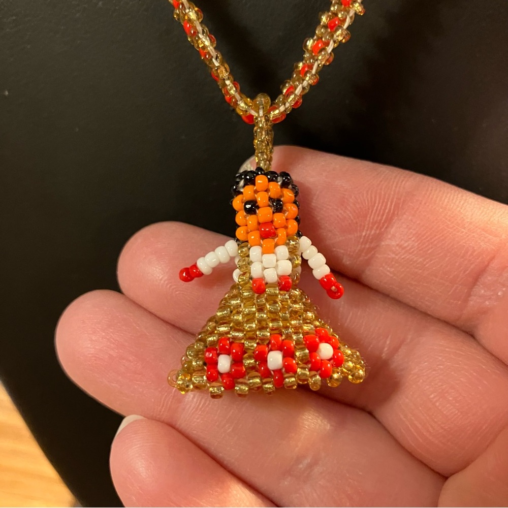 Handcrafted Native American Woman Beaded Pendant Necklace Floral